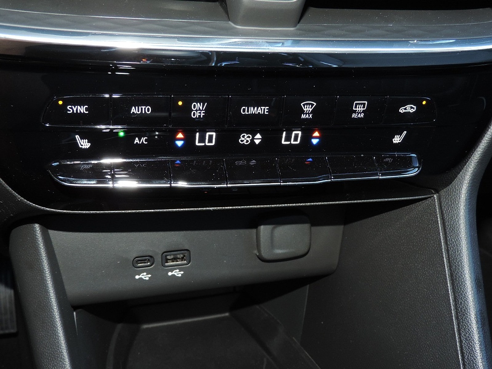 2026 Buick Encore GX Avenir - Photo 21