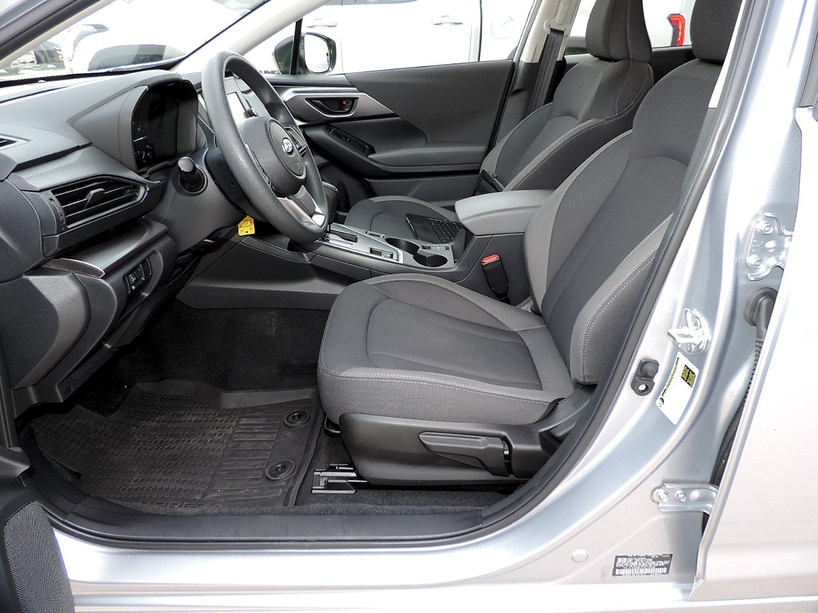2025 Subaru Impreza Base - Photo 12