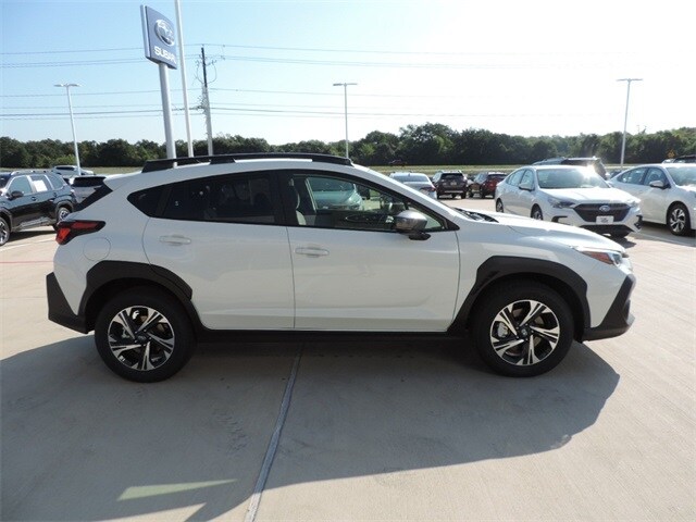 2025 Subaru Crosstrek Premium photo 3