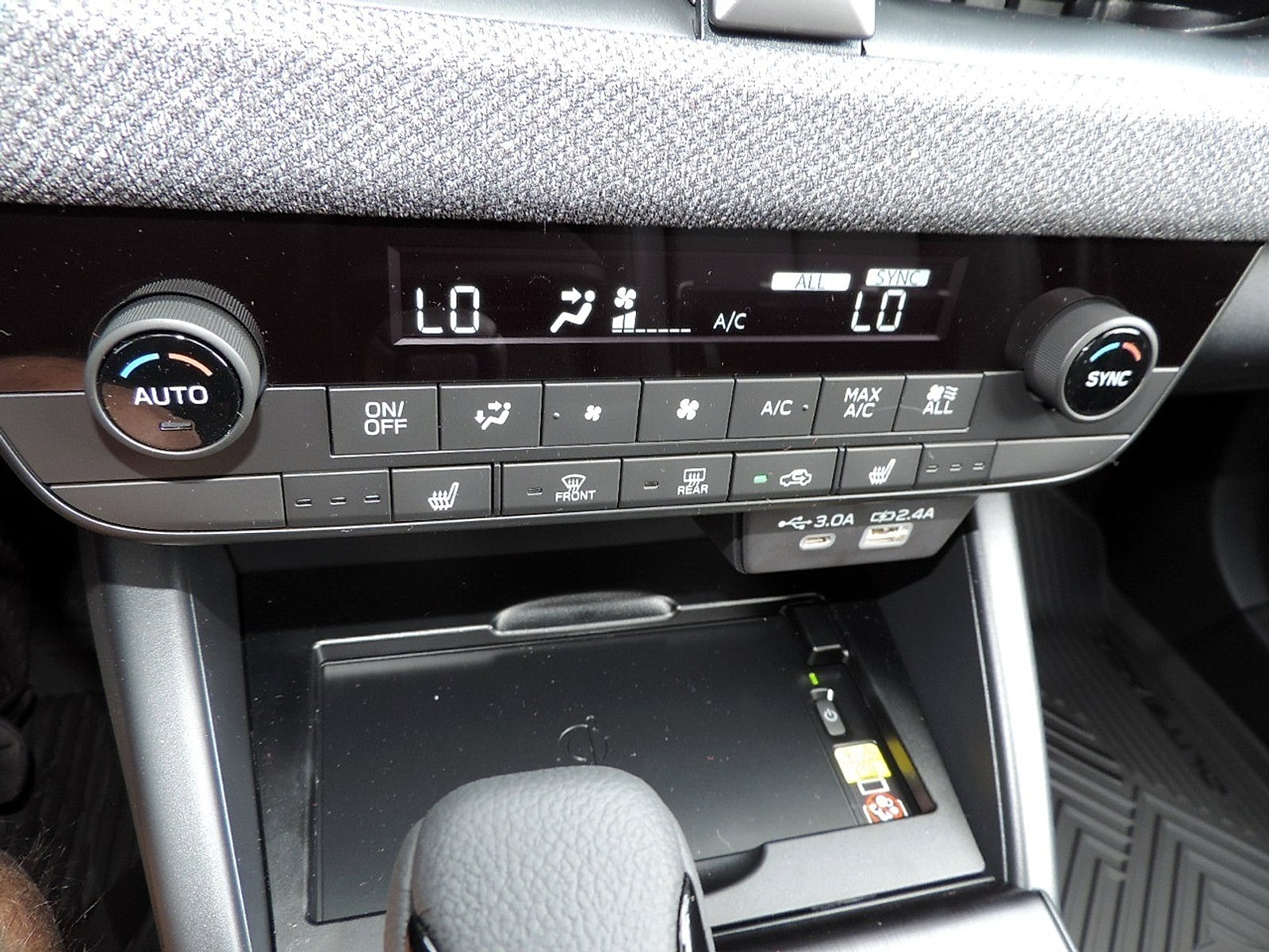 2026 Subaru Outback Limited - Photo 18