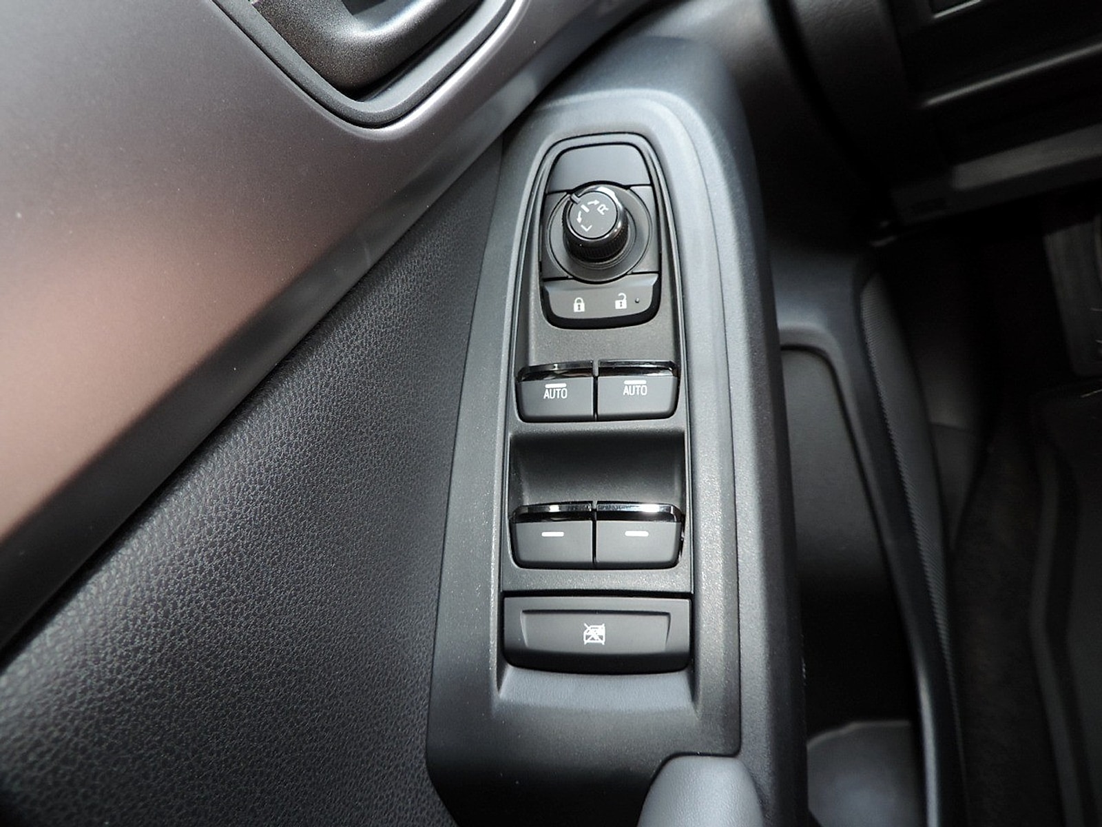 2025 Subaru Impreza Base - Photo 23