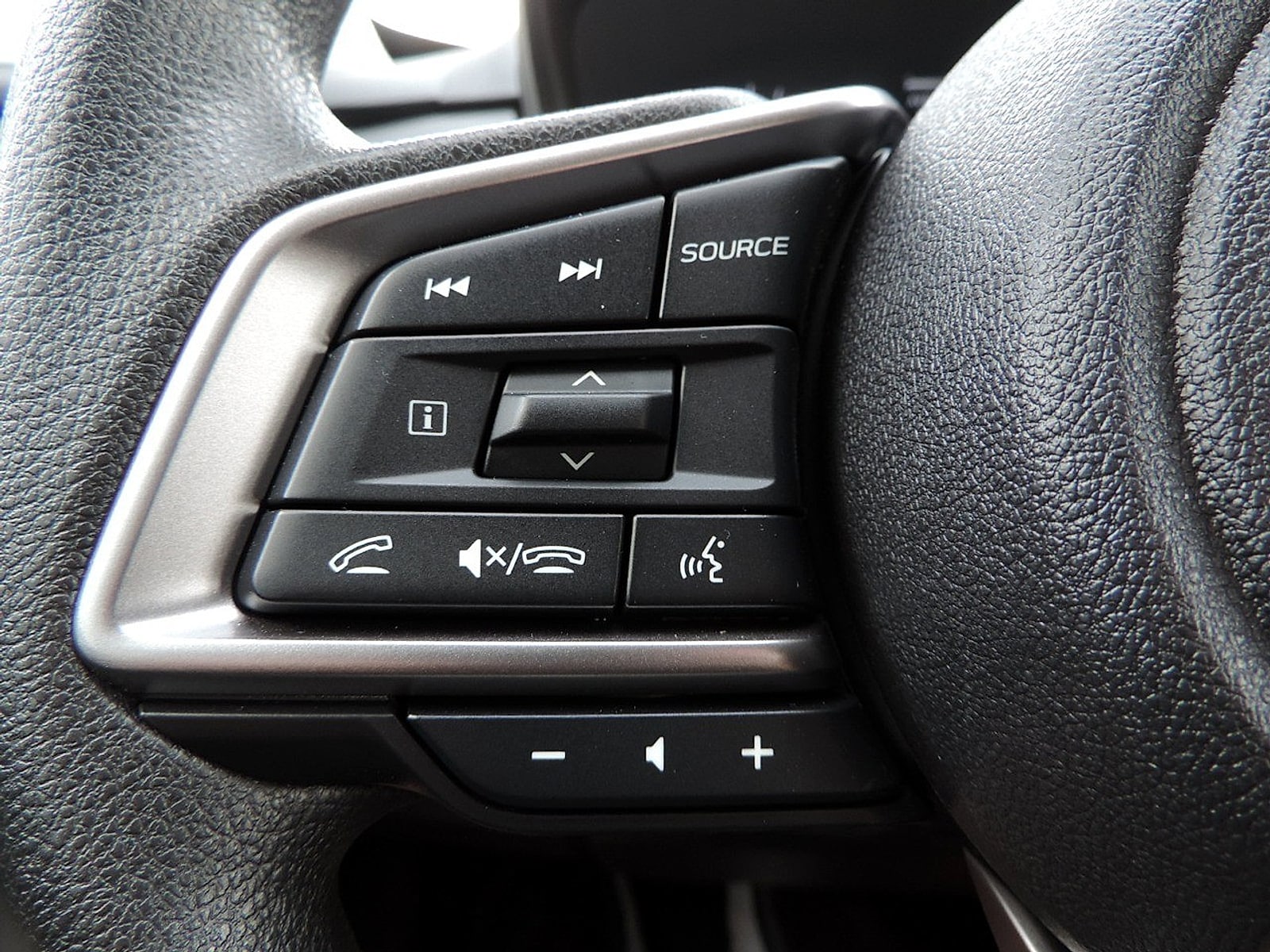 2025 Subaru Impreza Base - Photo 25