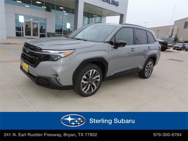 2025 Subaru Forester Touring's photo