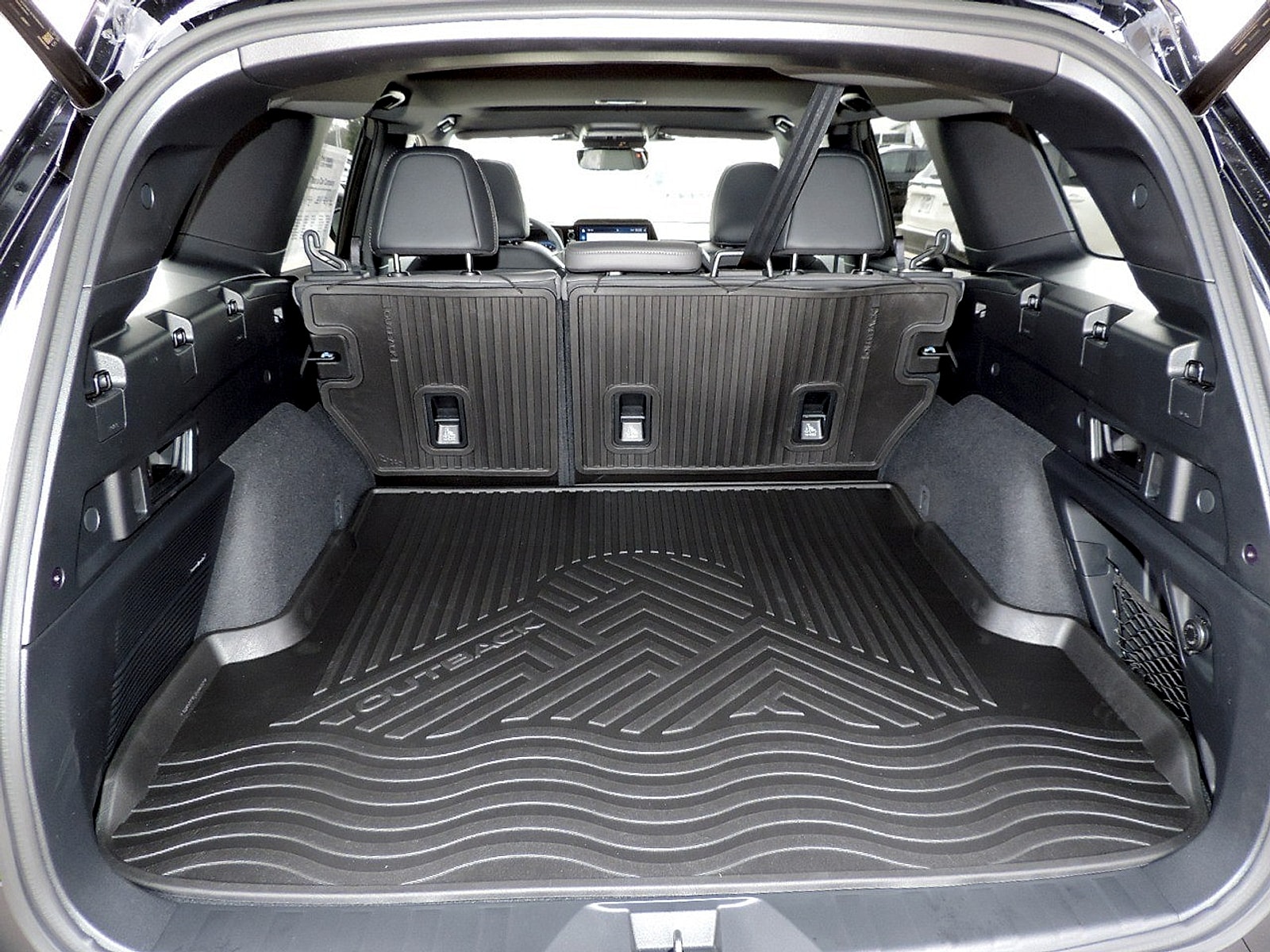 2026 Subaru Outback Limited - Photo 11
