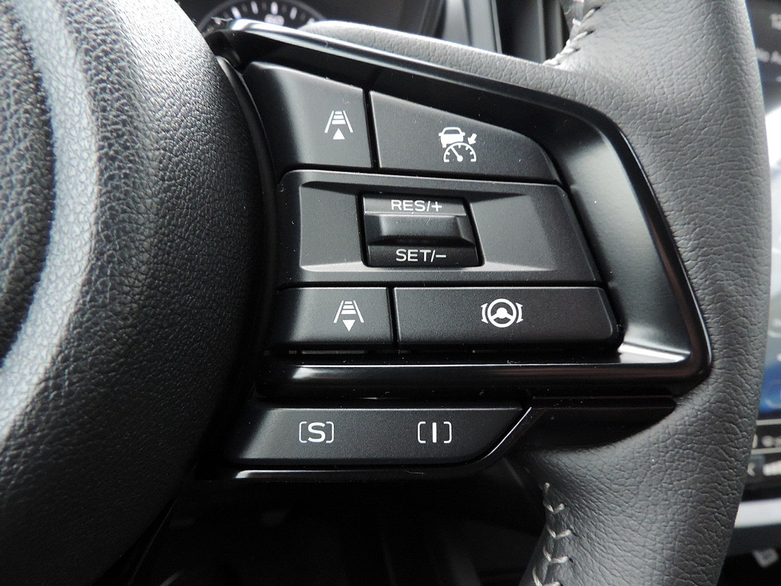 2026 Subaru Forester Premium - Photo 22