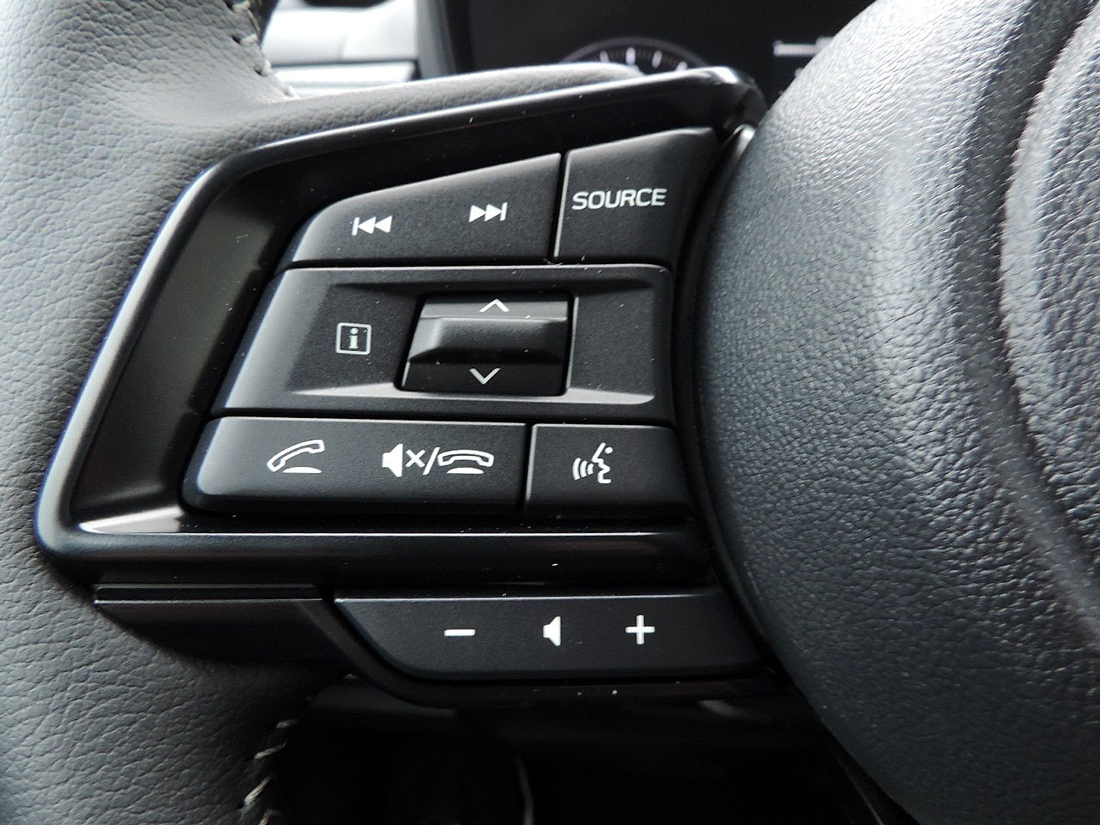 2026 Subaru Forester Premium - Photo 21