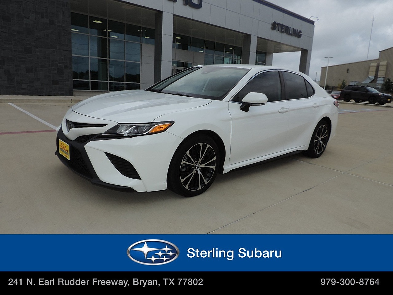 2020 Toyota Camry SE