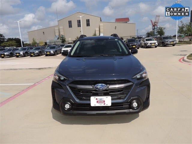 2024 Subaru Outback Premium photo 2