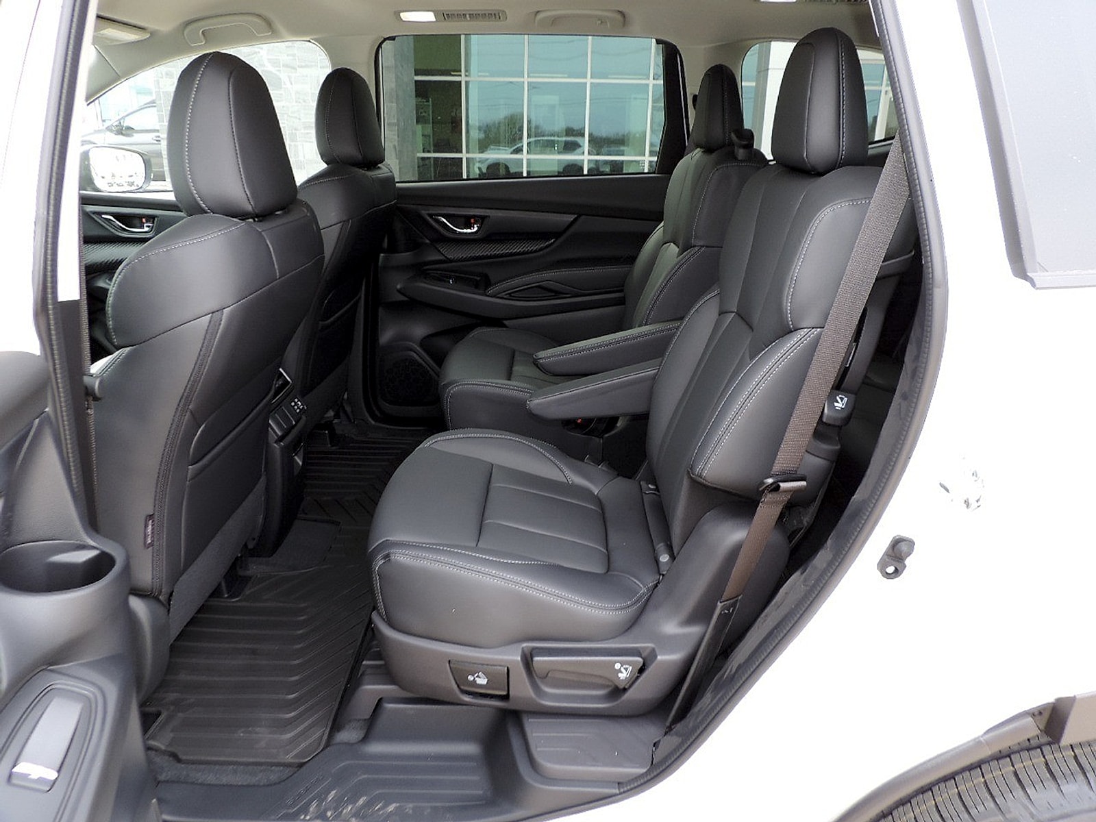 2026 Subaru Ascent Premium - Photo 16