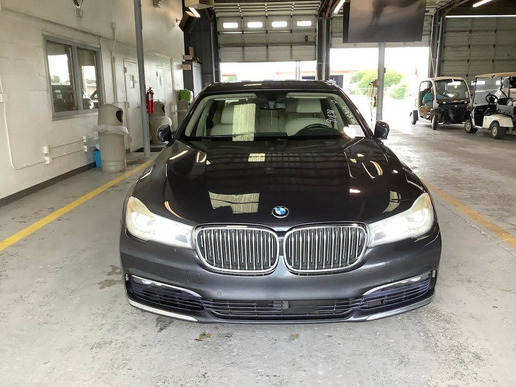 Used 2016 BMW 750i xDrive Sedan