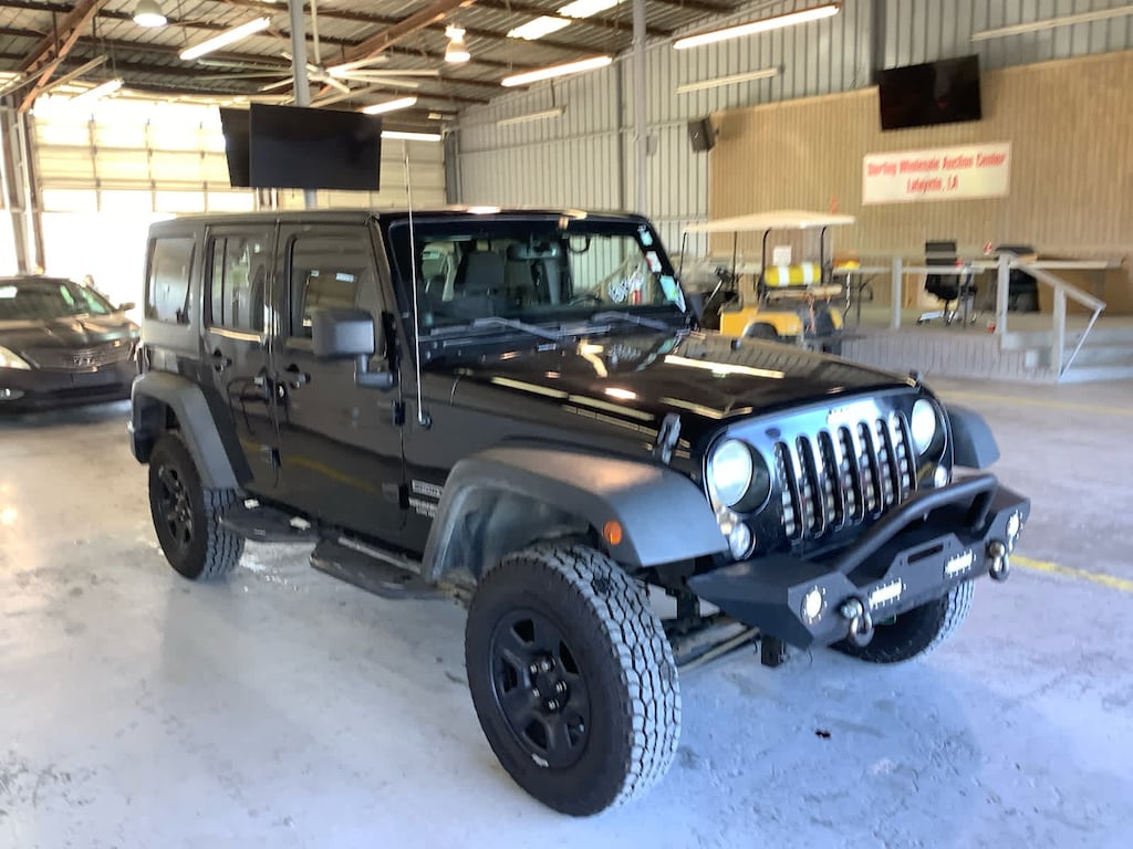 Used 2014 Jeep Wrangler Unlimited Sport 4x4 SUV