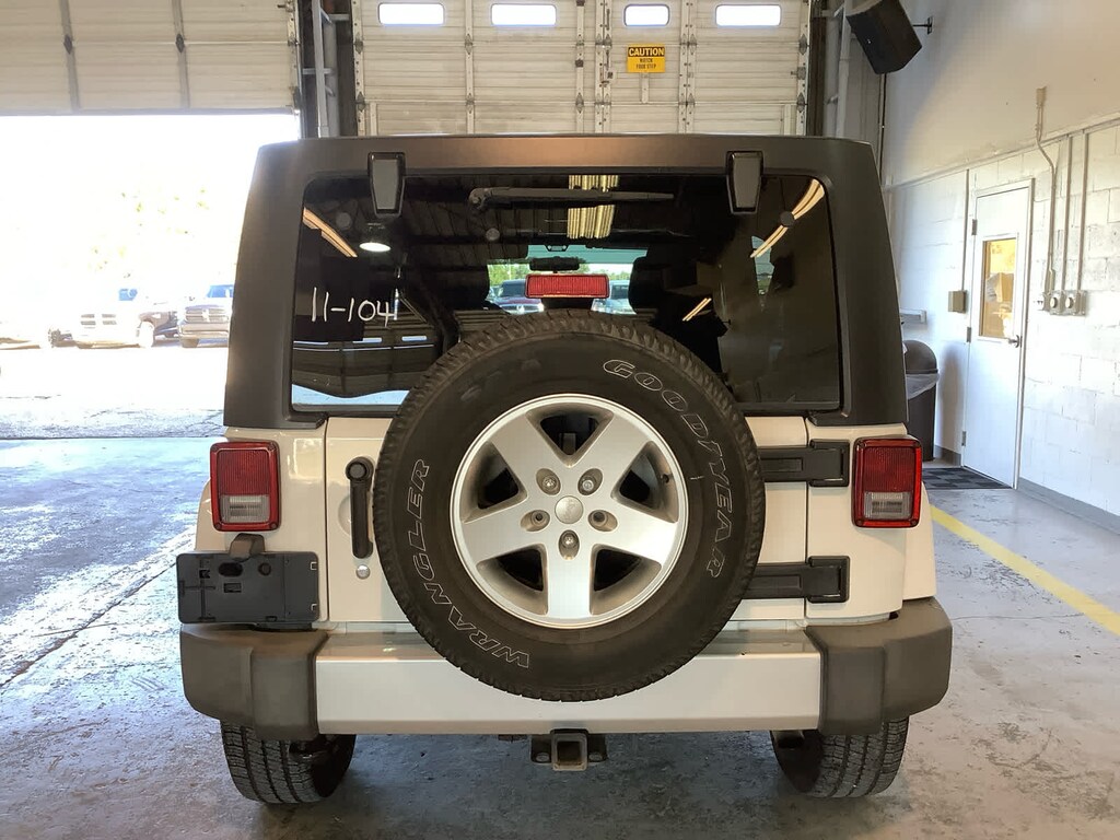 Used 2012 Jeep Wrangler Unlimited Sahara SUV