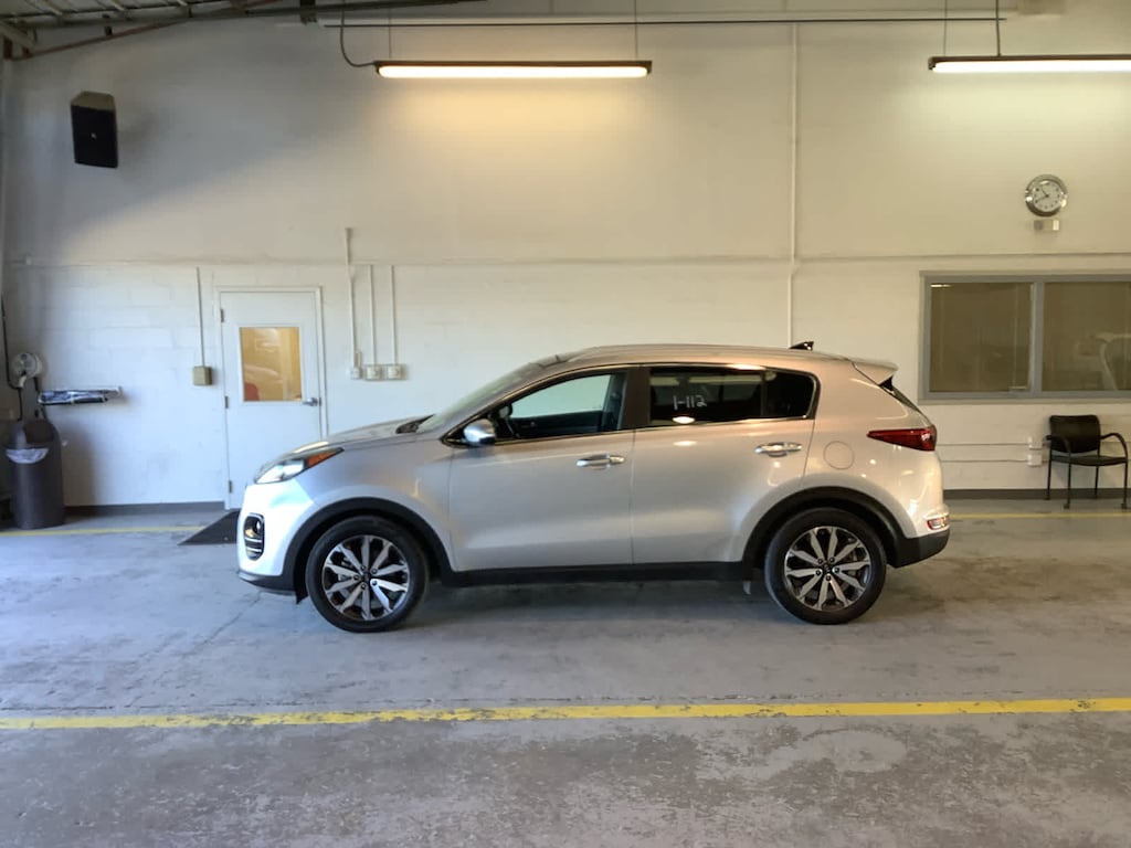 Used 2017 Kia Sportage EX SUV