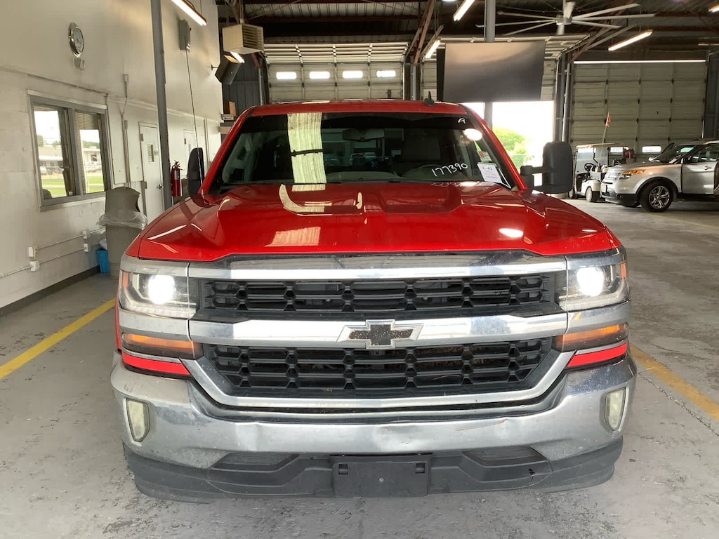 Used 2017 Chevrolet Silverado 1500 LT w/1LT Truck Crew Cab