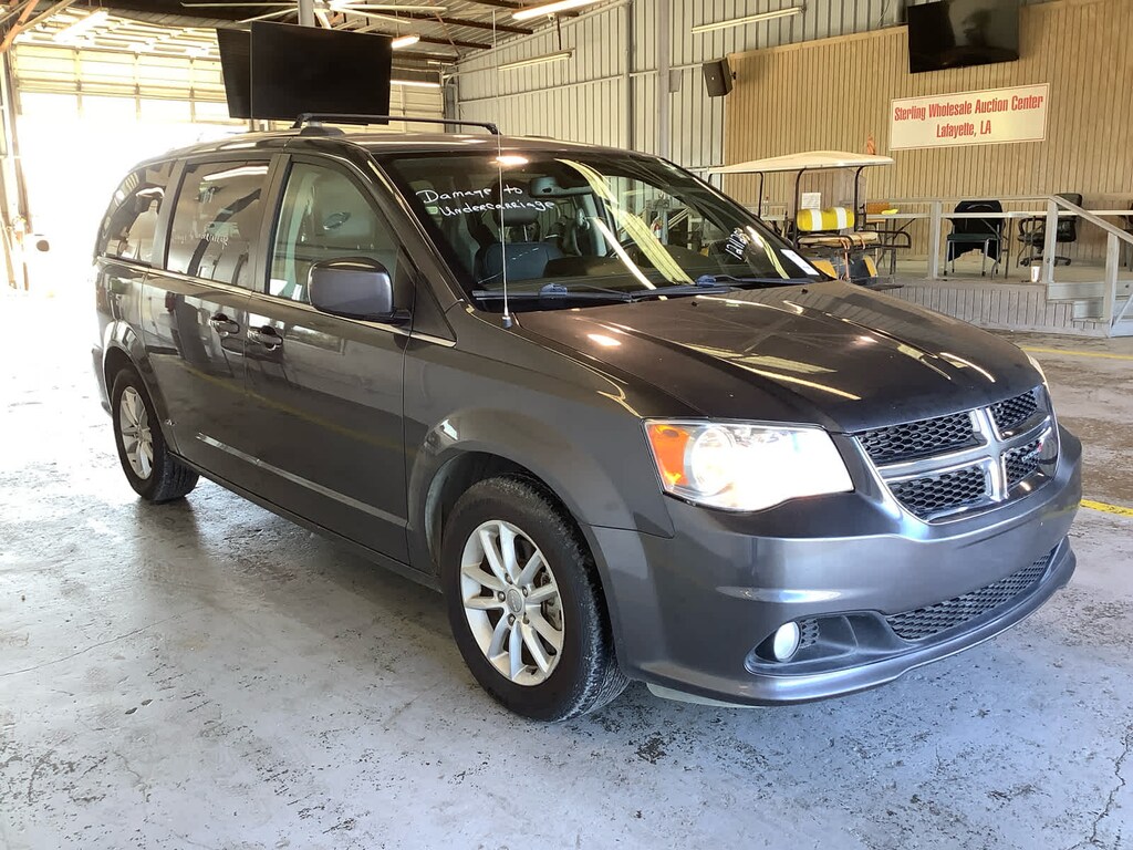 Used 2019 Dodge Grand Caravan SXT Van Passenger Van