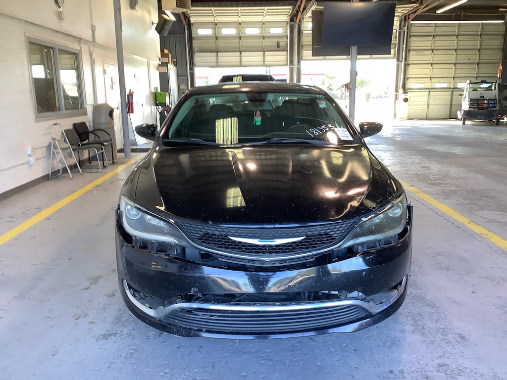 Used 2015 Chrysler 200 Limited Sedan