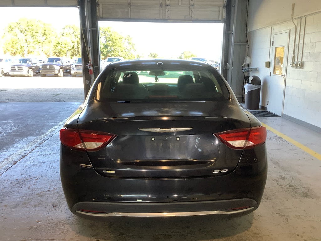 Used 2015 Chrysler 200 Limited Sedan