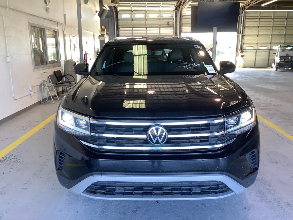 Used 2023 Volkswagen Atlas Cross Sport 2.0T SE w/Technology SUV