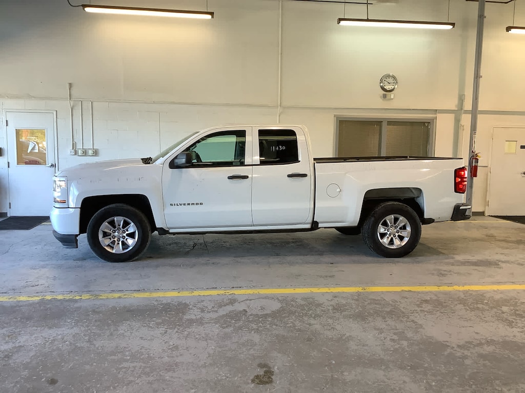 Used 2017 Chevrolet Silverado 1500 Silverado Custom Truck Double Cab