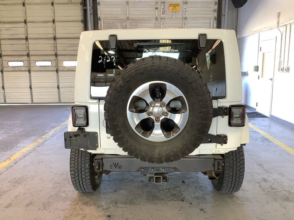 Used 2017 Jeep Wrangler JK Unlimited Sahara 4x4 SUV