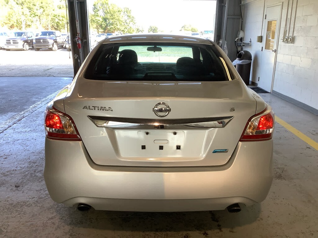 Used 2013 Nissan Altima 2.5 S Sedan