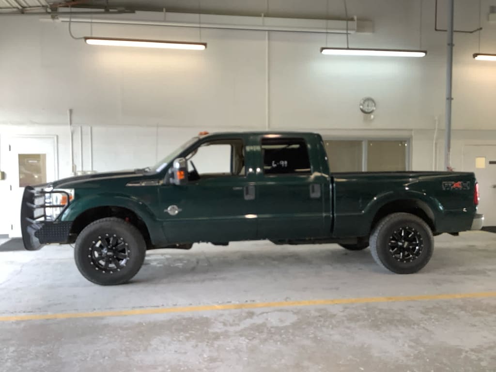 Used 2011 Ford F-250 Truck Crew Cab