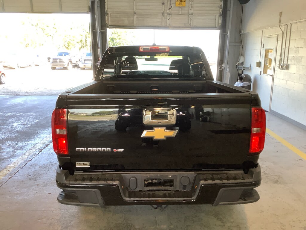 Used 2018 Chevrolet Colorado WT Truck Crew Cab