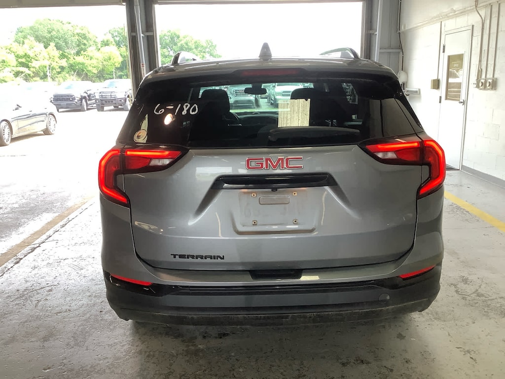Used 2021 GMC Terrain SLE SUV