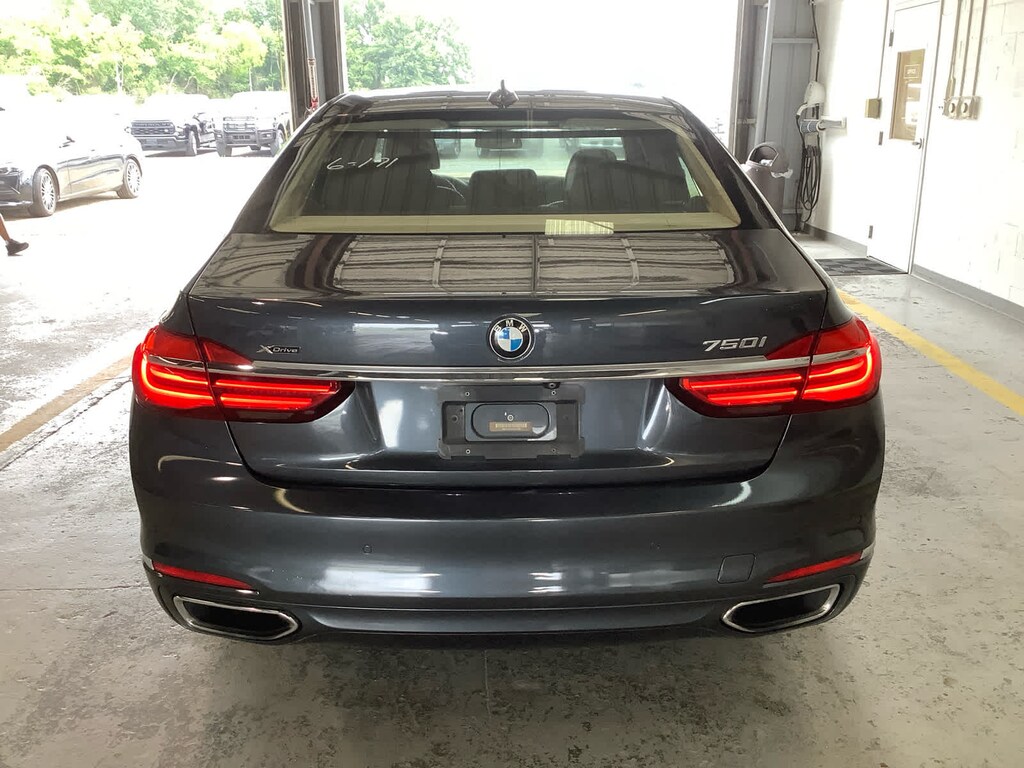 Used 2016 BMW 750i xDrive Sedan