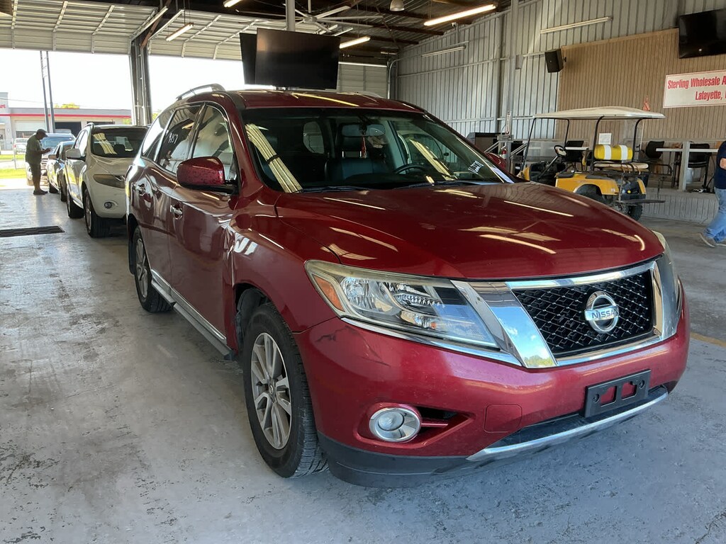 Used 2014 Nissan Pathfinder S SUV