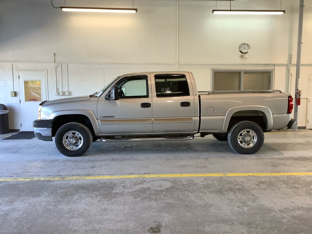 Used 2004 Chevrolet Truck Crew Cab