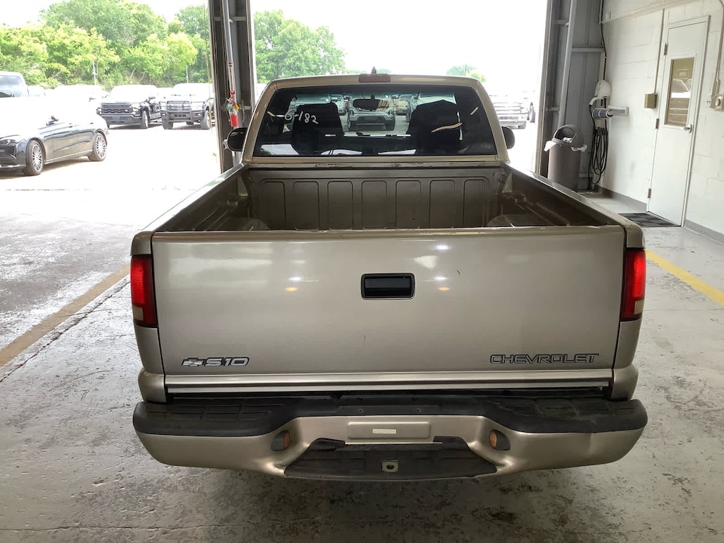 Used 2001 Chevrolet S-10 Truck Regular Cab
