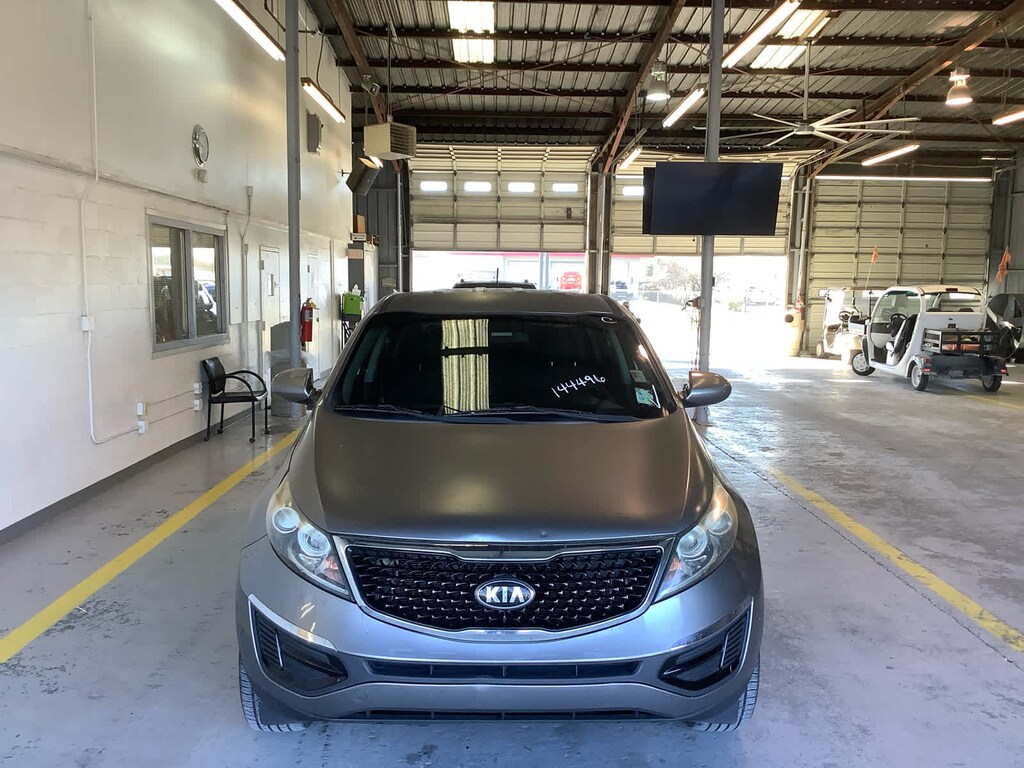 Used 2016 Kia Sportage LX FWD SUV