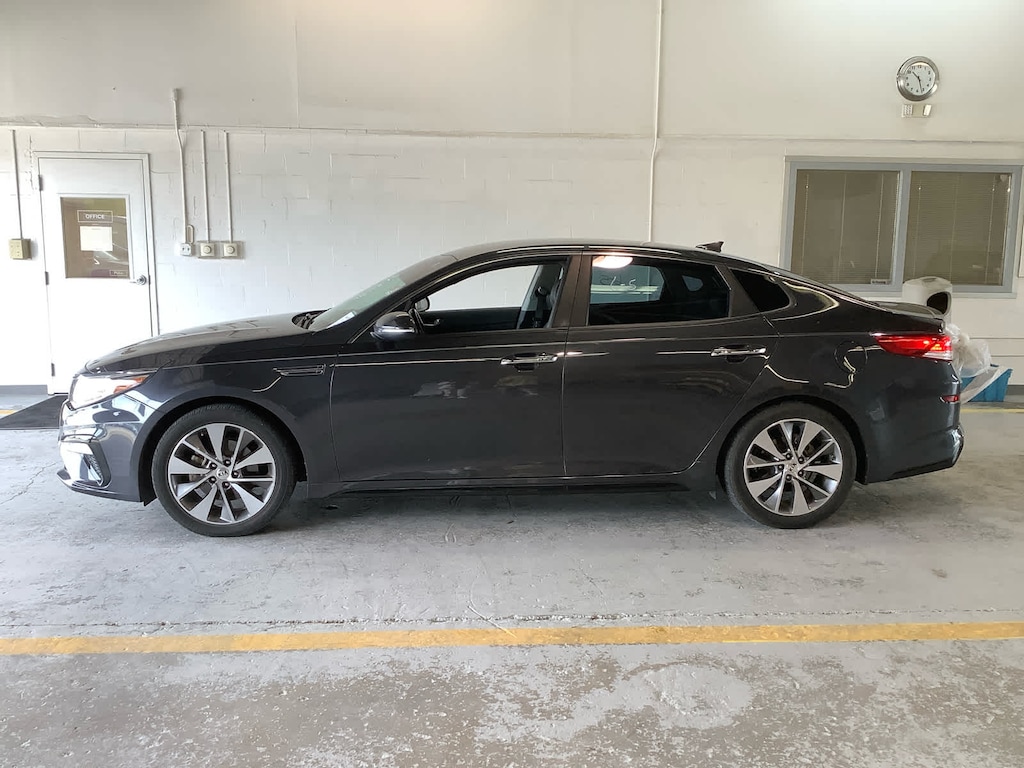 Used 2019 Kia Optima S Sedan