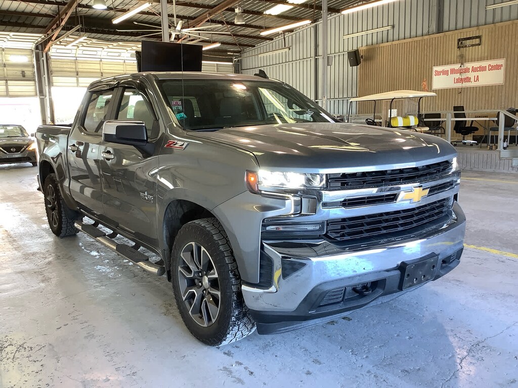 Used 2020 Chevrolet Silverado 1500 LT Truck Crew Cab