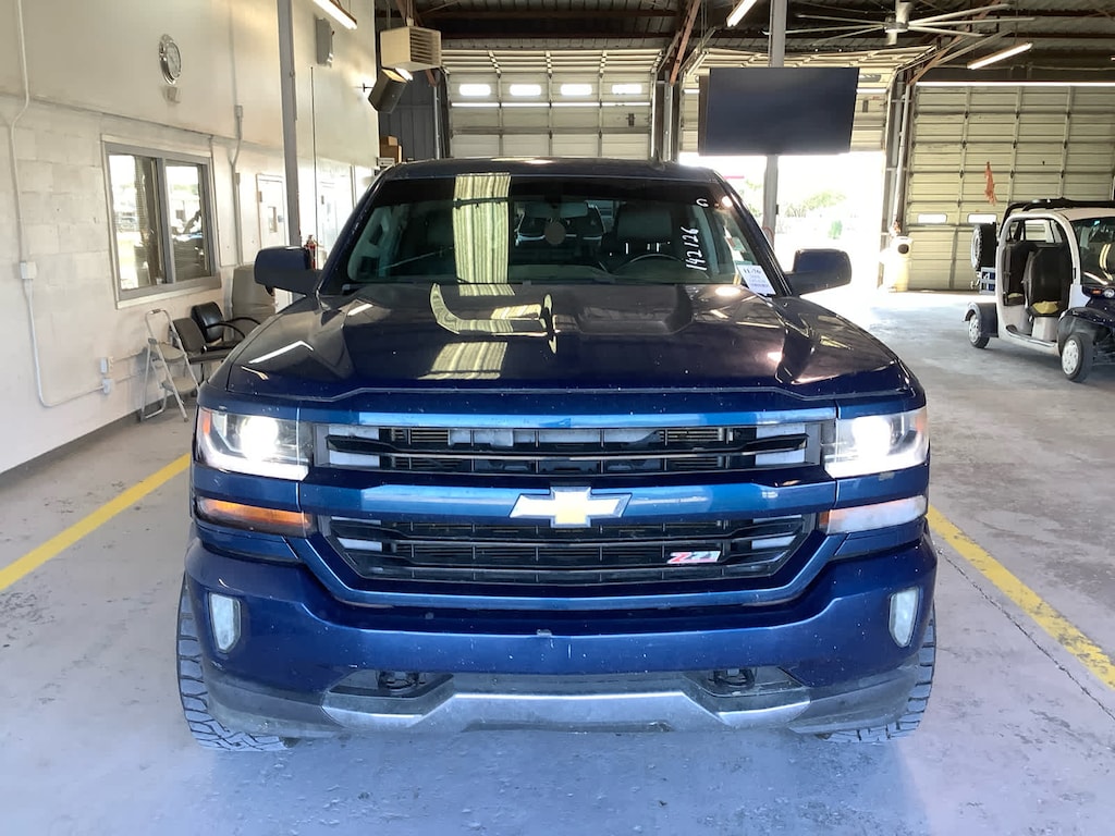 Used 2016 Chevrolet Silverado 1500 LT Truck Crew Cab
