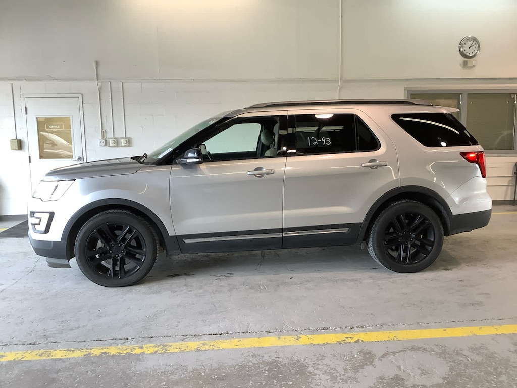 Used 2016 Ford Explorer XLT SUV