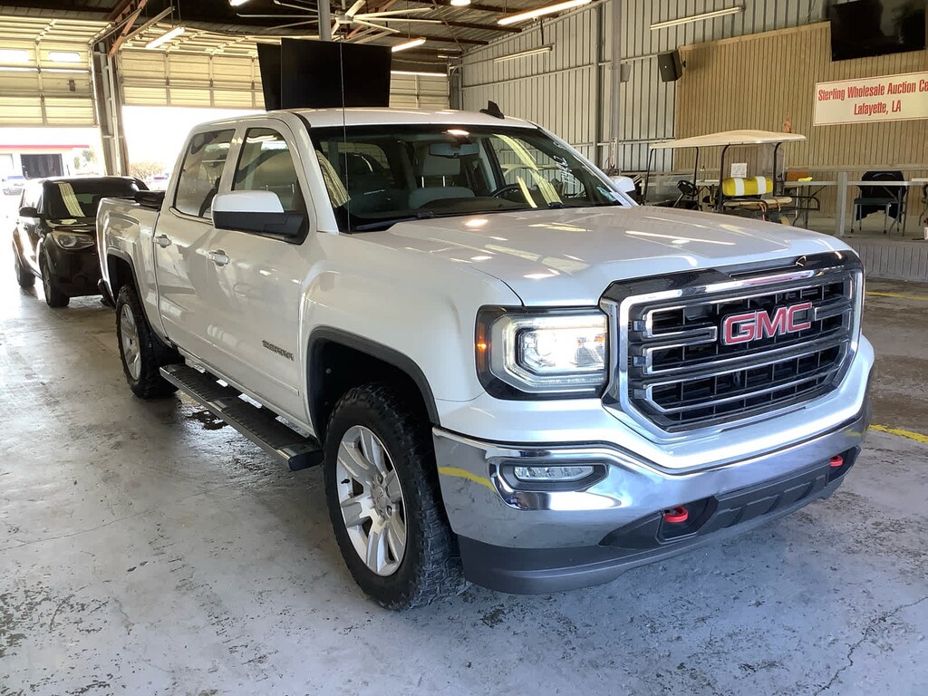 Used 2017 GMC Sierra 1500 SLE Truck Crew Cab