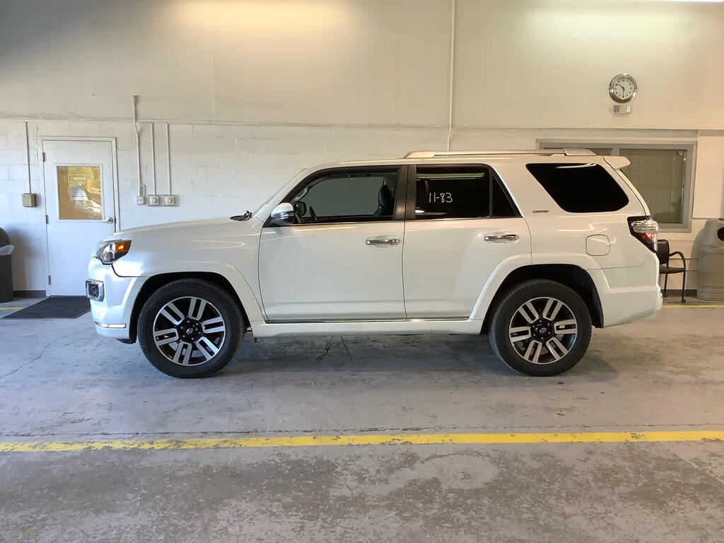 Used 2016 Toyota 4Runner Limited SUV