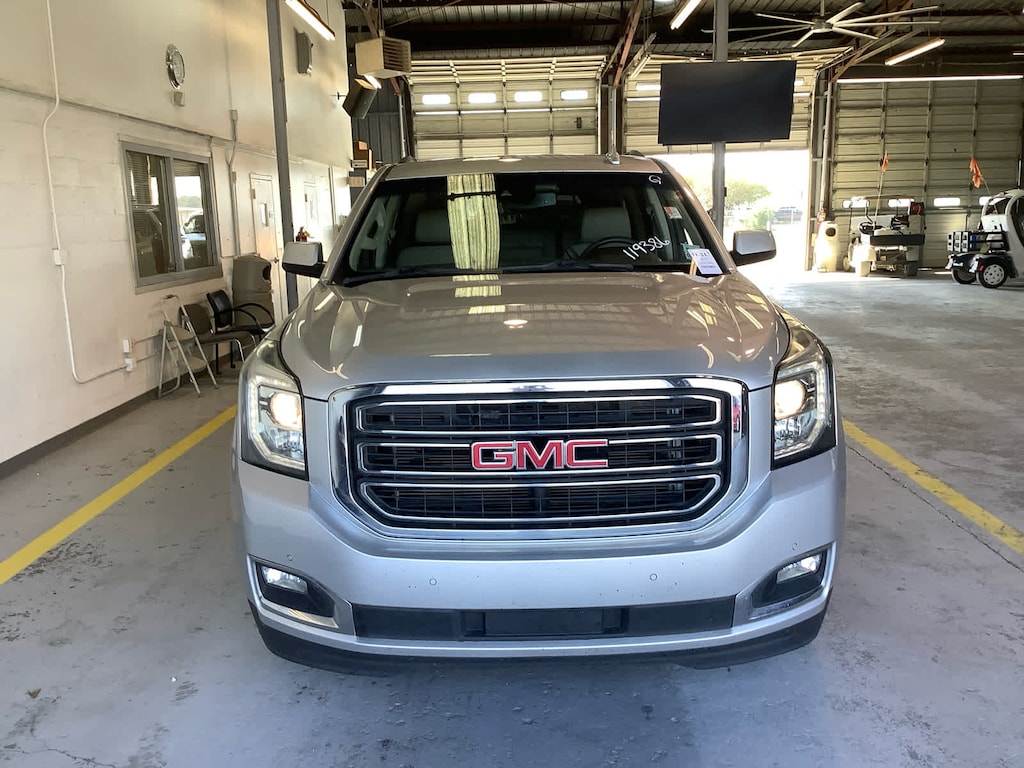 Used 2017 GMC Yukon XL SLE SUV