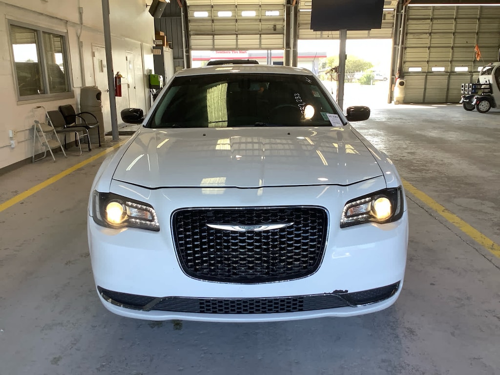 Used 2019 Chrysler 300 Touring Sedan