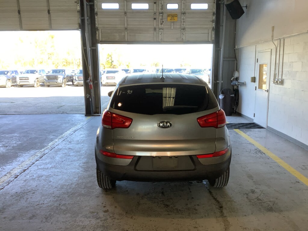Used 2016 Kia Sportage LX FWD SUV