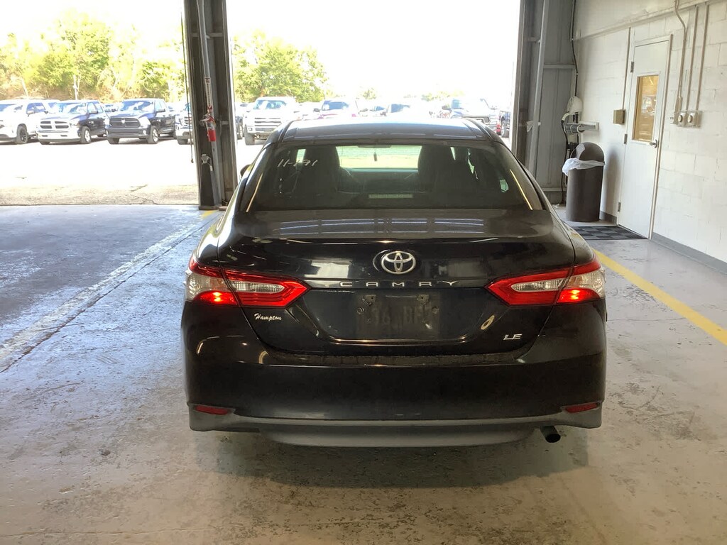 Used 2018 Toyota Camry LE Sedan