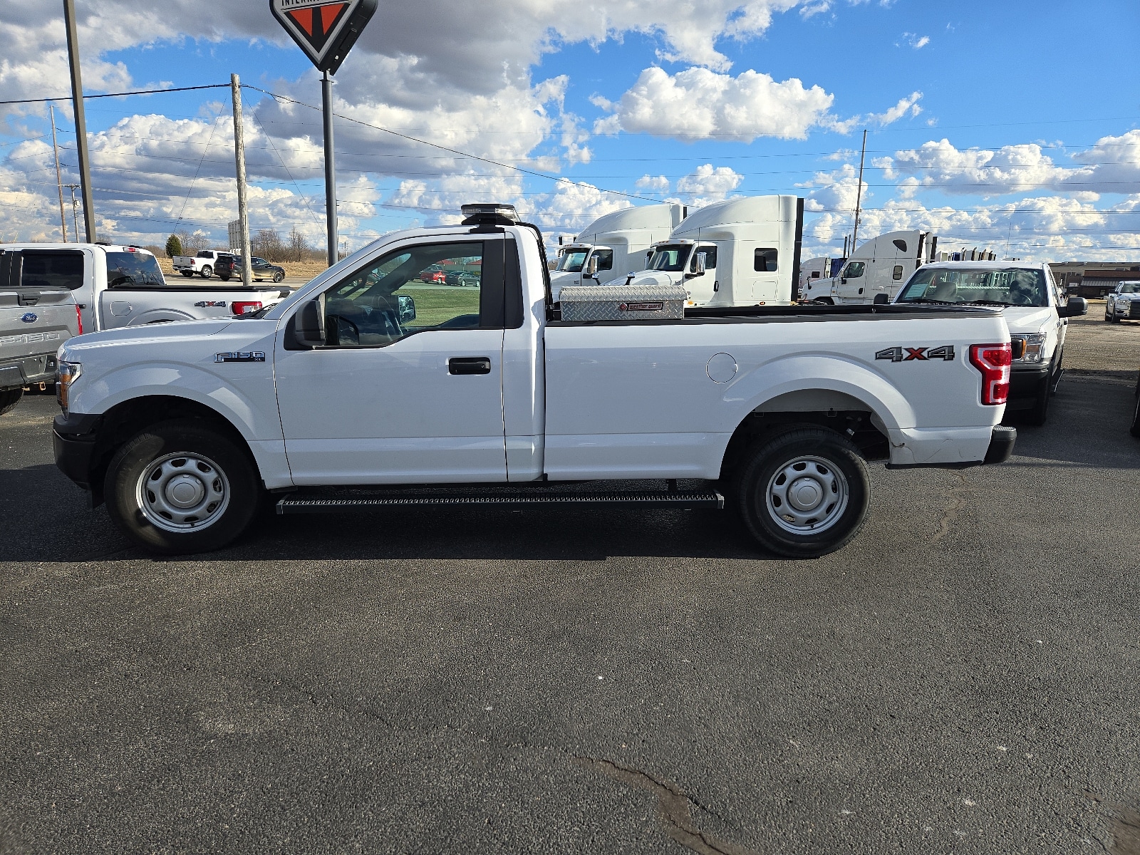 Used 2019 Ford F-150 XL with VIN 1FTMF1EB5KKD35066 for sale in Jasper, IN