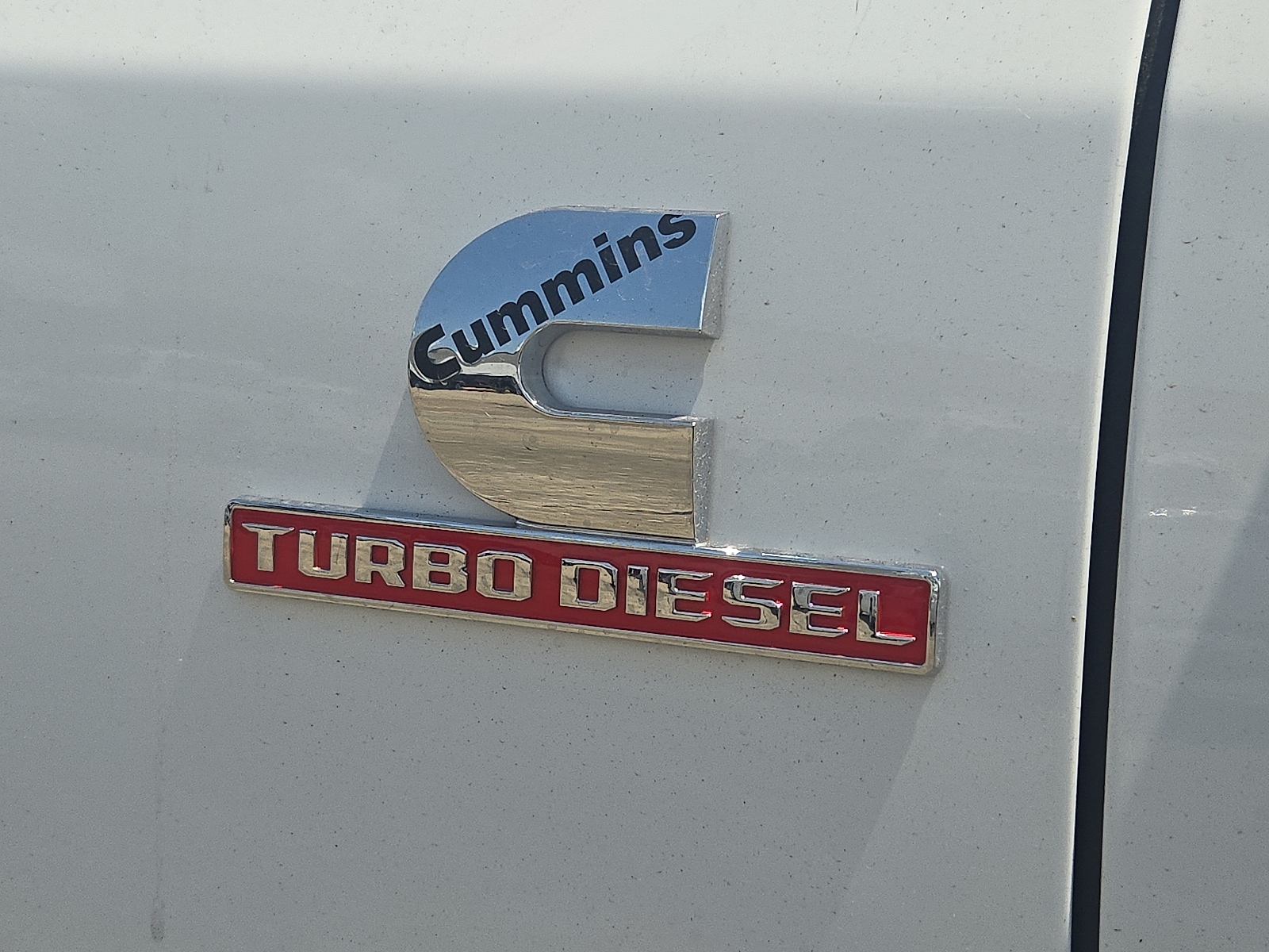 2025 RAM 2500 Laramie - Photo 9
