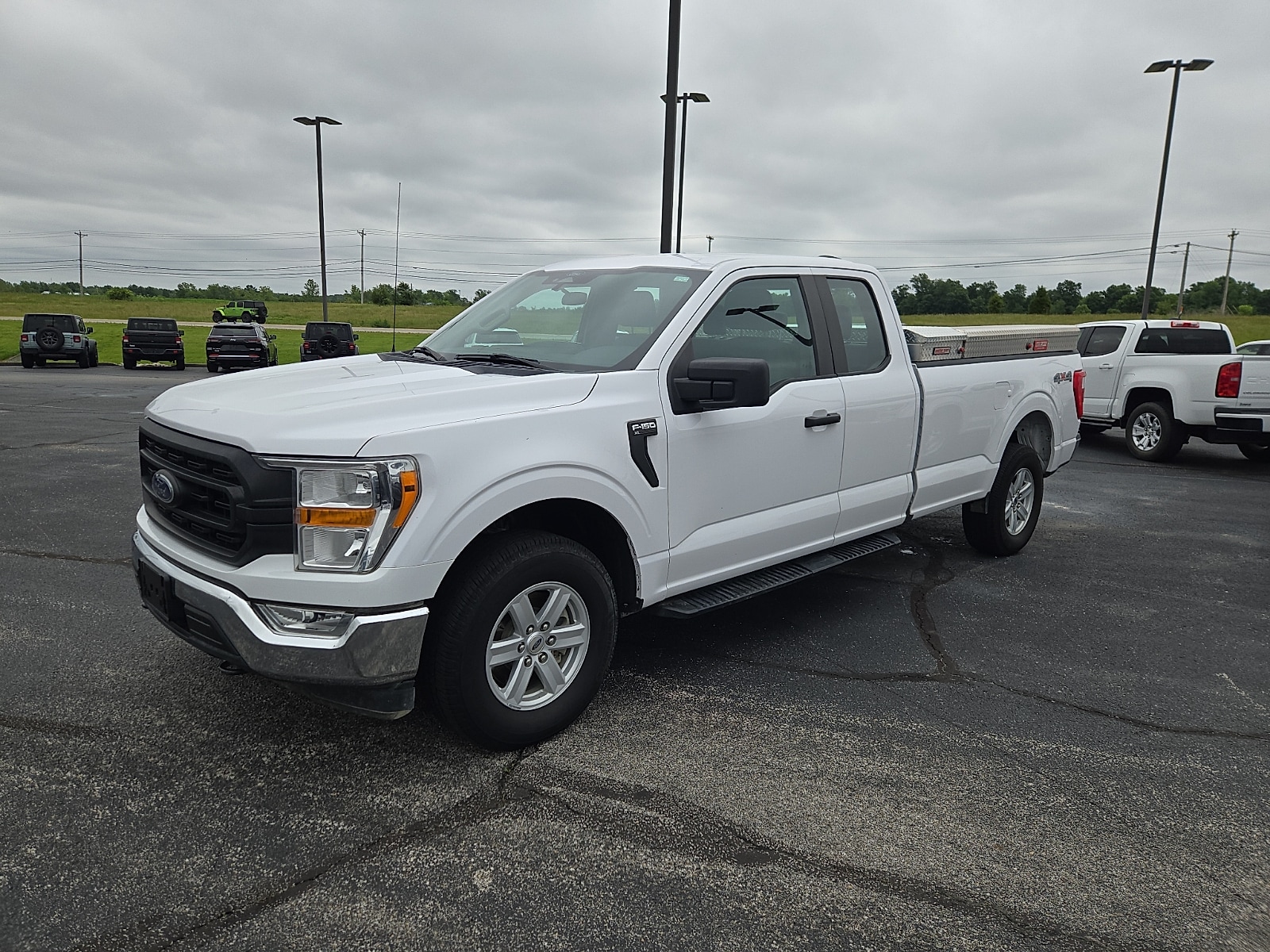2021 Ford F-150 XL 4x4 SuperCab 8 Box's photo