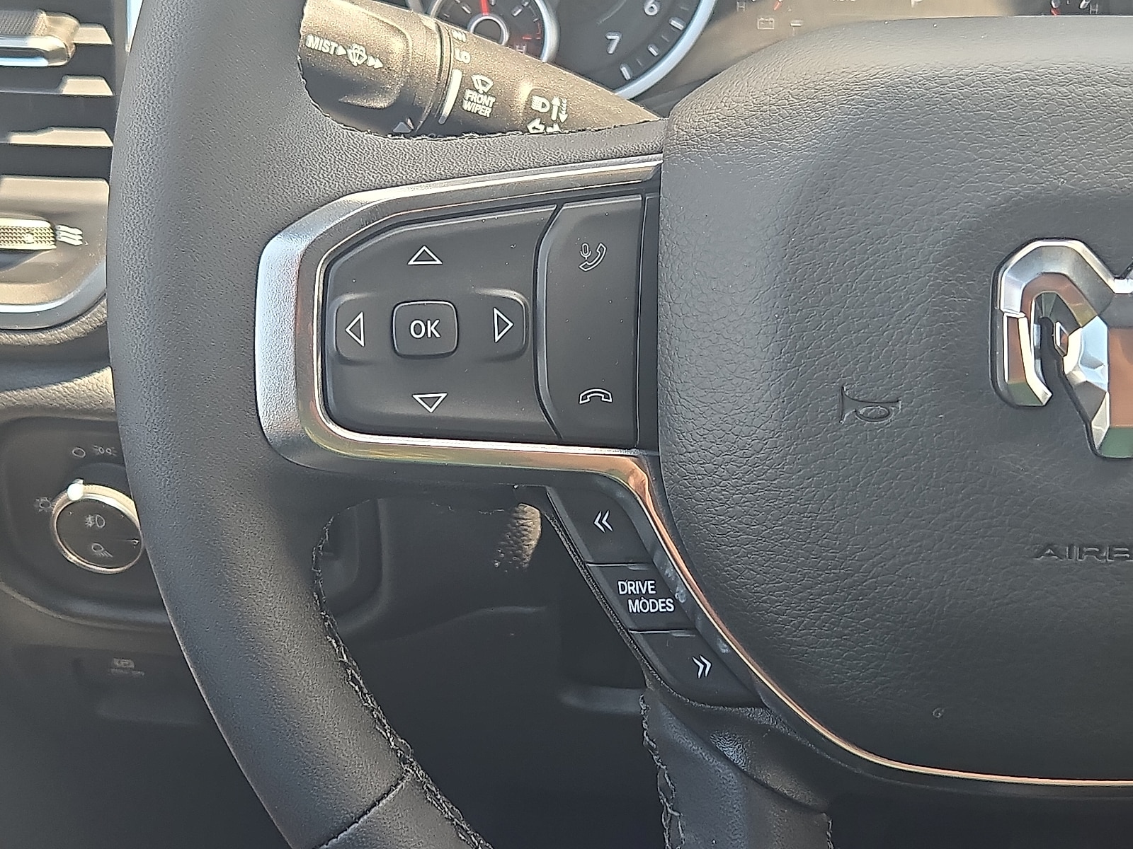 2025 RAM 1500 Laramie - Photo 22