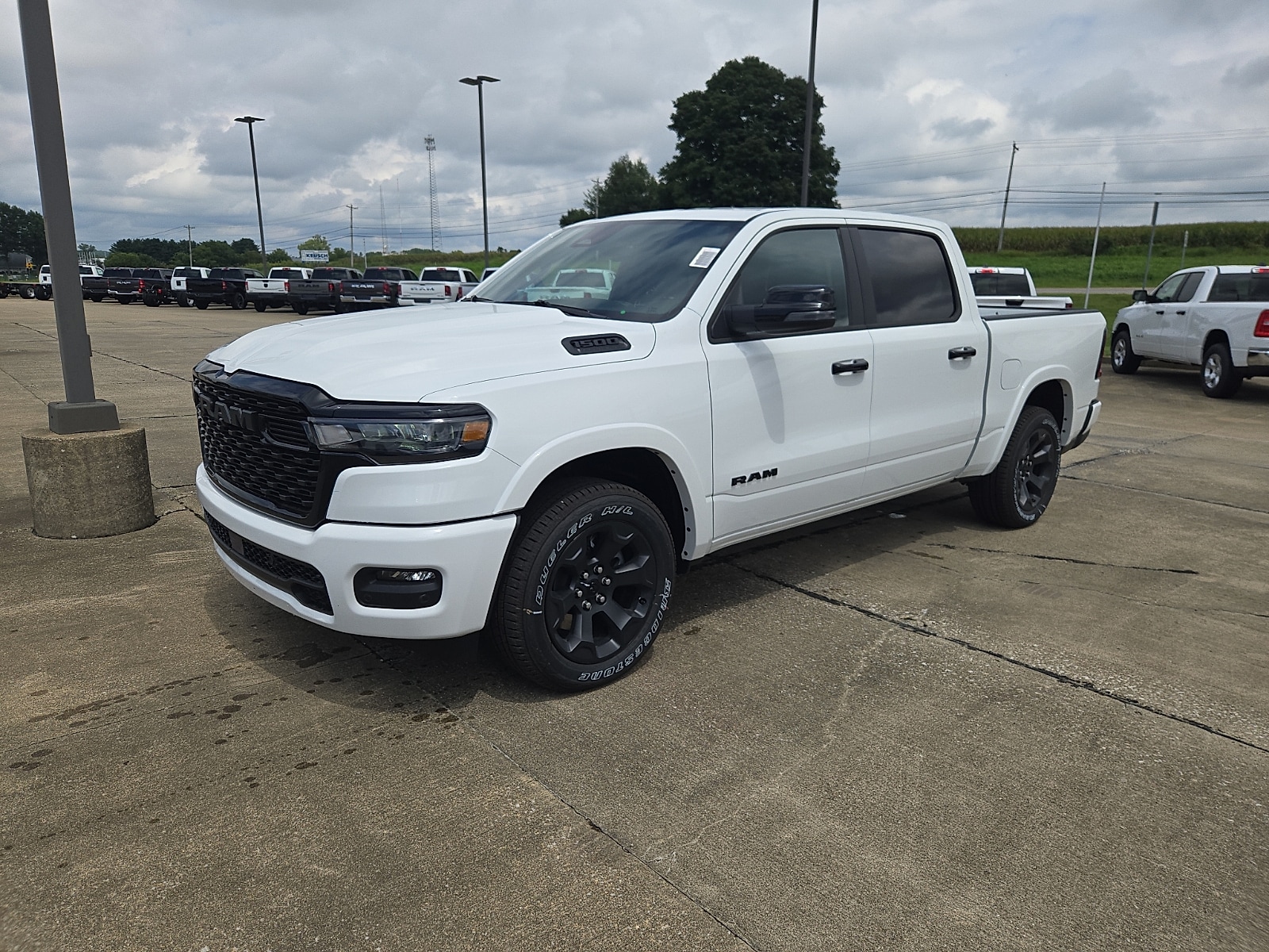 2026 Ram 1500 Big Horn Crew Cab 4x4 57 Box