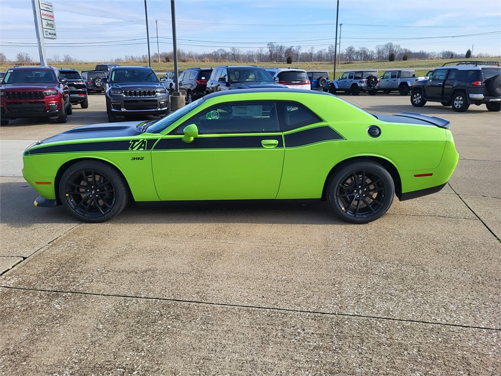 入荷中 Challenger Dodge 2023 New For Near | IN Jasper, in Sale トップス