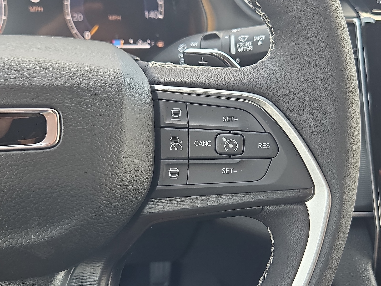 2025 Jeep Grand Cherokee Altitude - Photo 14